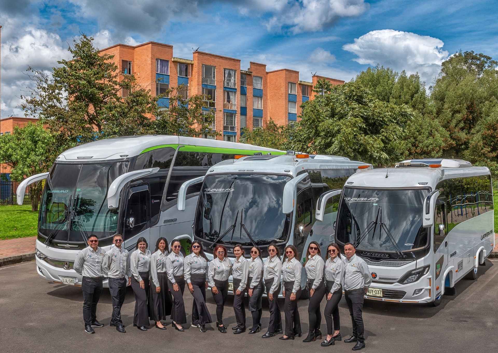 Diseño de una categoría a partir de fuente de información secundaria y análisis de redes sociales y comunidades online (8)